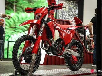 GMR62840.jpg